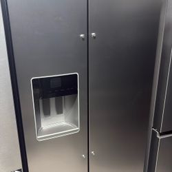 Whirlpool Side By Side Refrigerator 