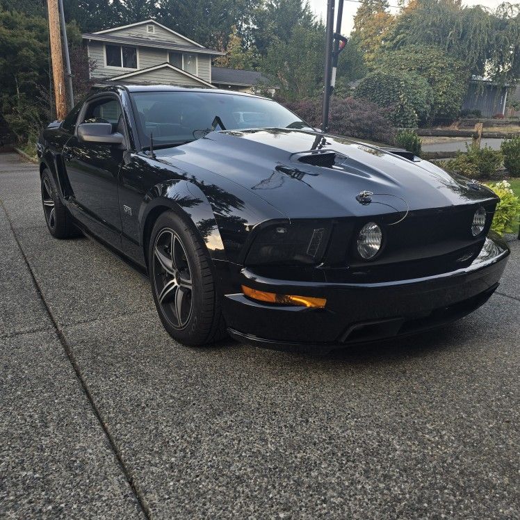 2005 Ford Mustang