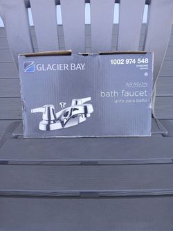 Glacier Bay
Aragon Bathroom Faucet