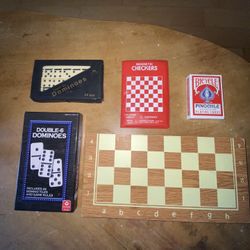 MIX LOT OF 6 GAMES/2-VINTAGE DOMINOS/1-POCKET MAGNETIC CHECKER/1-CHESS BOARD&PIECES/1- PINNACLE DECK CARDS/1-SET OF 4 WOODEN RACKS (ALL NEW)