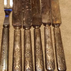 6 misc vintage flatware that can be recycled for beautiful jewelry pieces