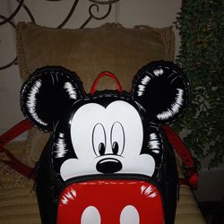 FIRM IN MERCED‼️DISNEY LOUNGEFLY BACKPACK