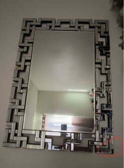 Decorative Wall Mirror with Geometric Frame