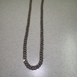 10k Gold and Diamond Miami Cuban