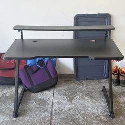 Gaming Desk