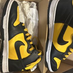 Nike Dunk High Retro