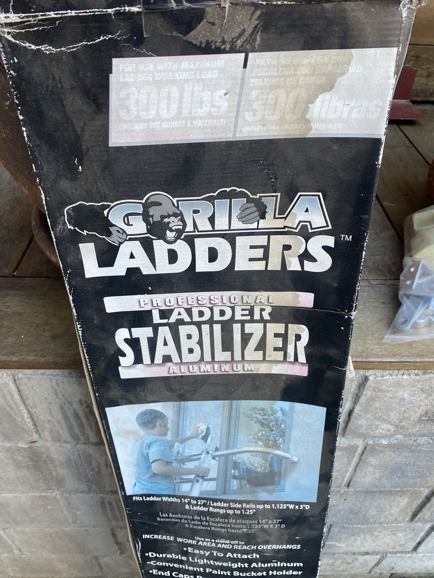 Gorilla Ladder Stabilizer 