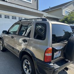 2003 Chevrolet Tracker