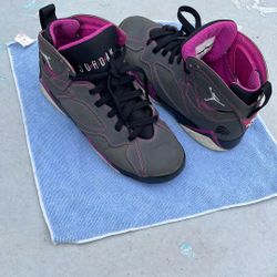 Nike Air Jordan Retro 7 Valentine’s Day edition
