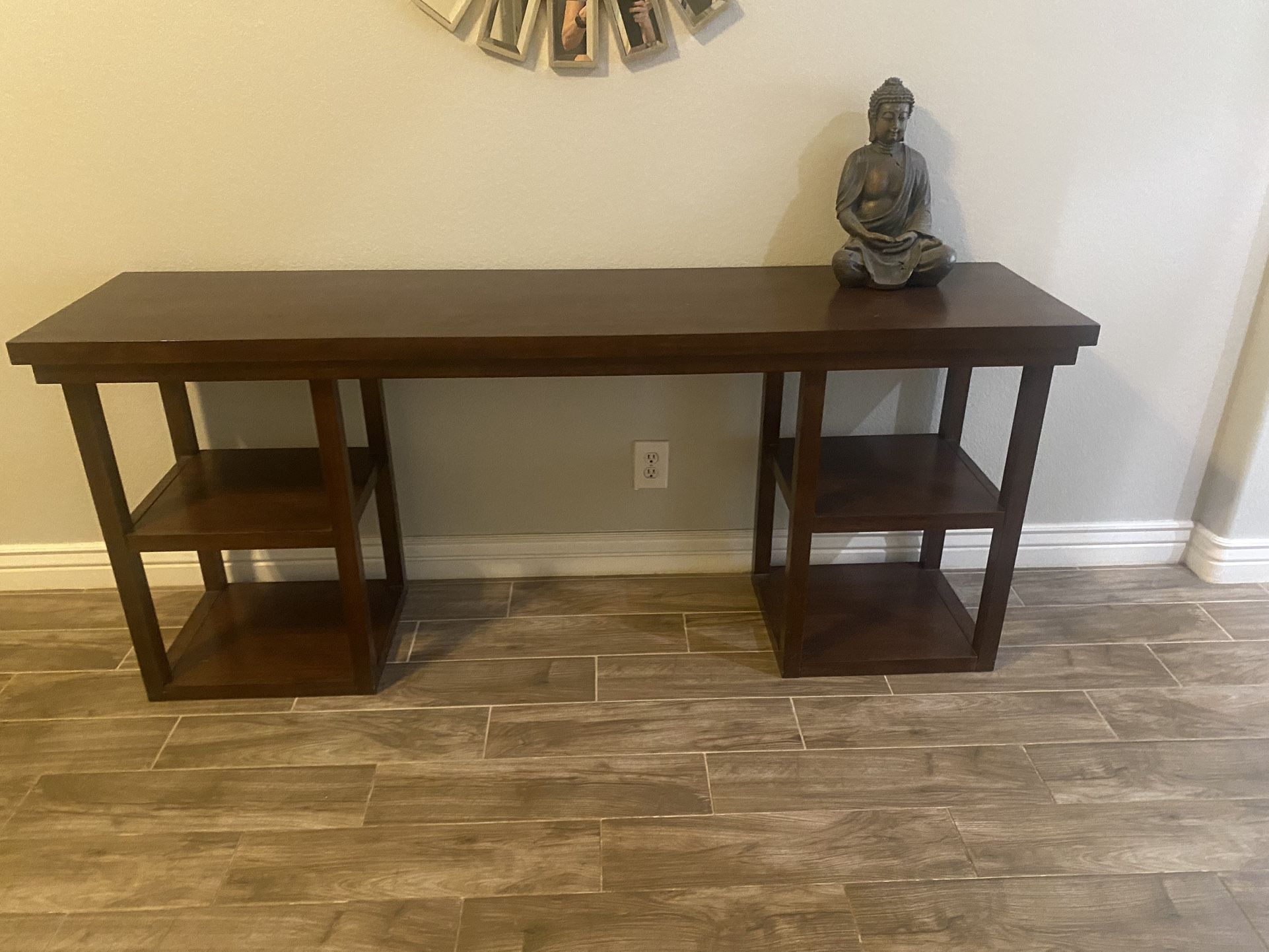 Entry table