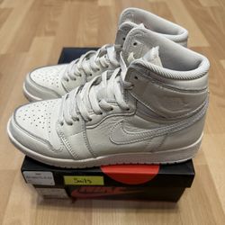 Air Jordan 1 “Sail” - Size 5y 