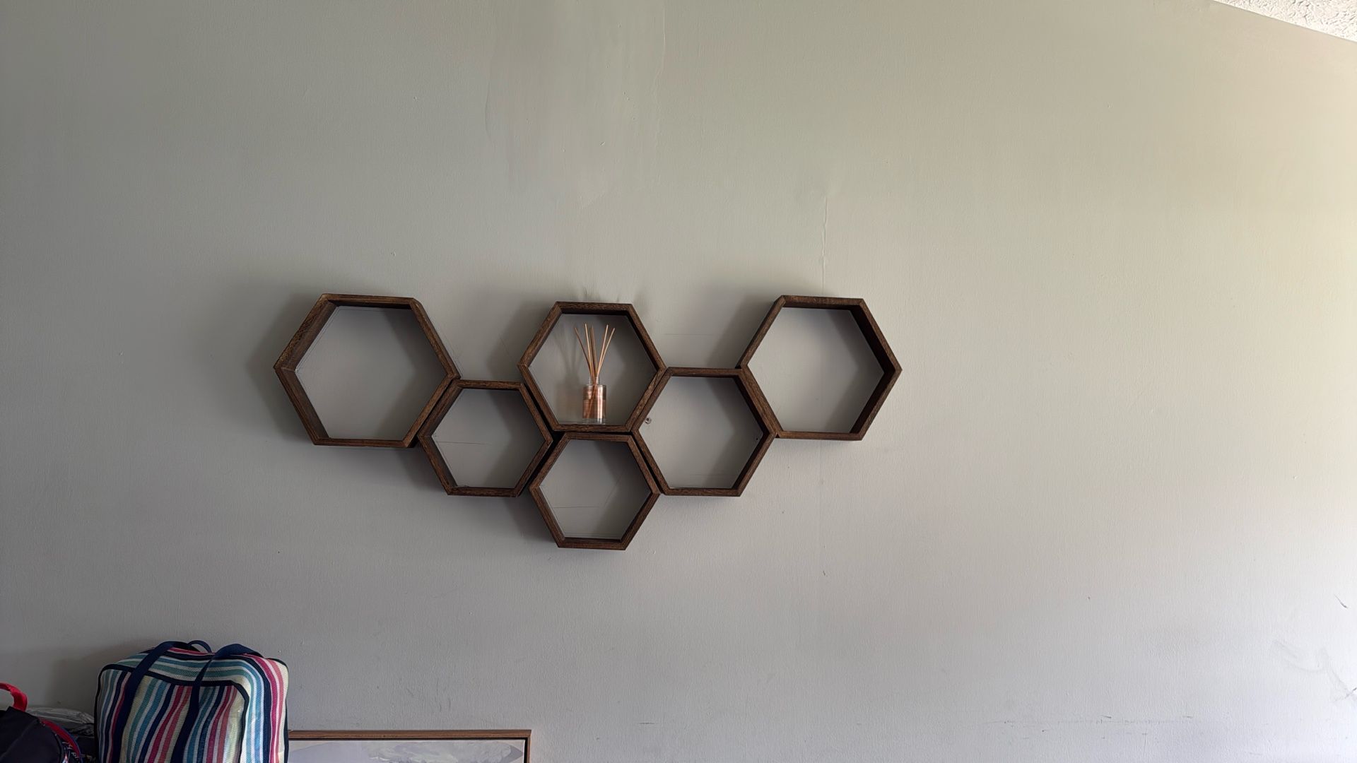 Set Of 6 Honeycomb Shelves
