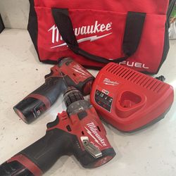 Milwaukee M 12  Fuel. 12 V Cordless 1/2. In.  Hammer Drill
