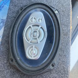 Pair Of Speakers 6x9