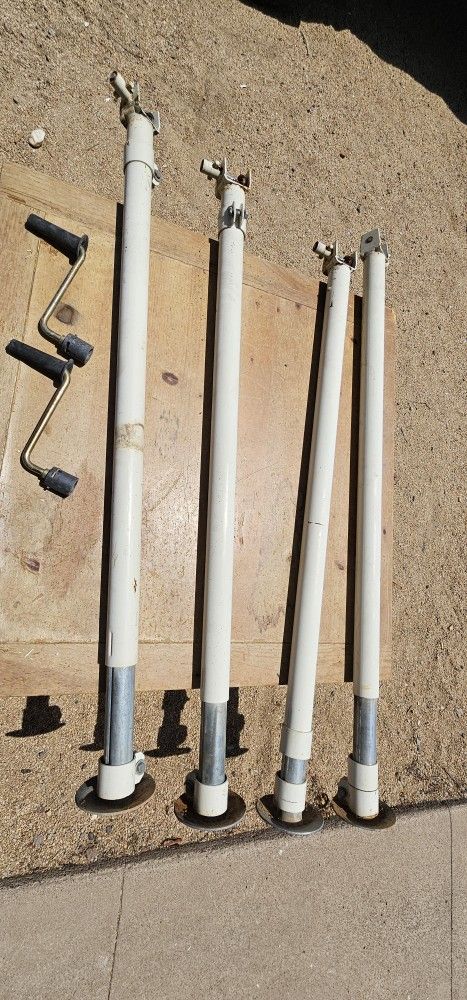 Cab Over Camper Jackstands And Turnbuckles