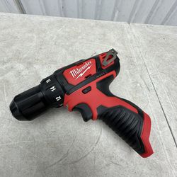 Milwaukee NO BATTERY  M12 12V Lithium-lon Cordless 3/8 in. Drill/Driver NEW $60