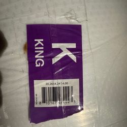 DreamCloud Classic Hybrid Mattress, King, Like New, Perfect Condition