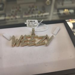 10k Solid Gold Diamond Pendant 28.1 Grams Layway Available 10% Down If You Interested Please Make Sure You Ask For Maribel Thank You 