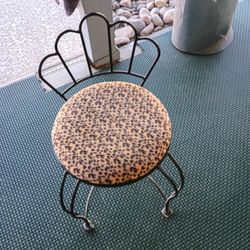 Cute Vanity Chair