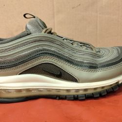 Nike Women's Air Max 97 Green Mesh DO1164-200 Size 9