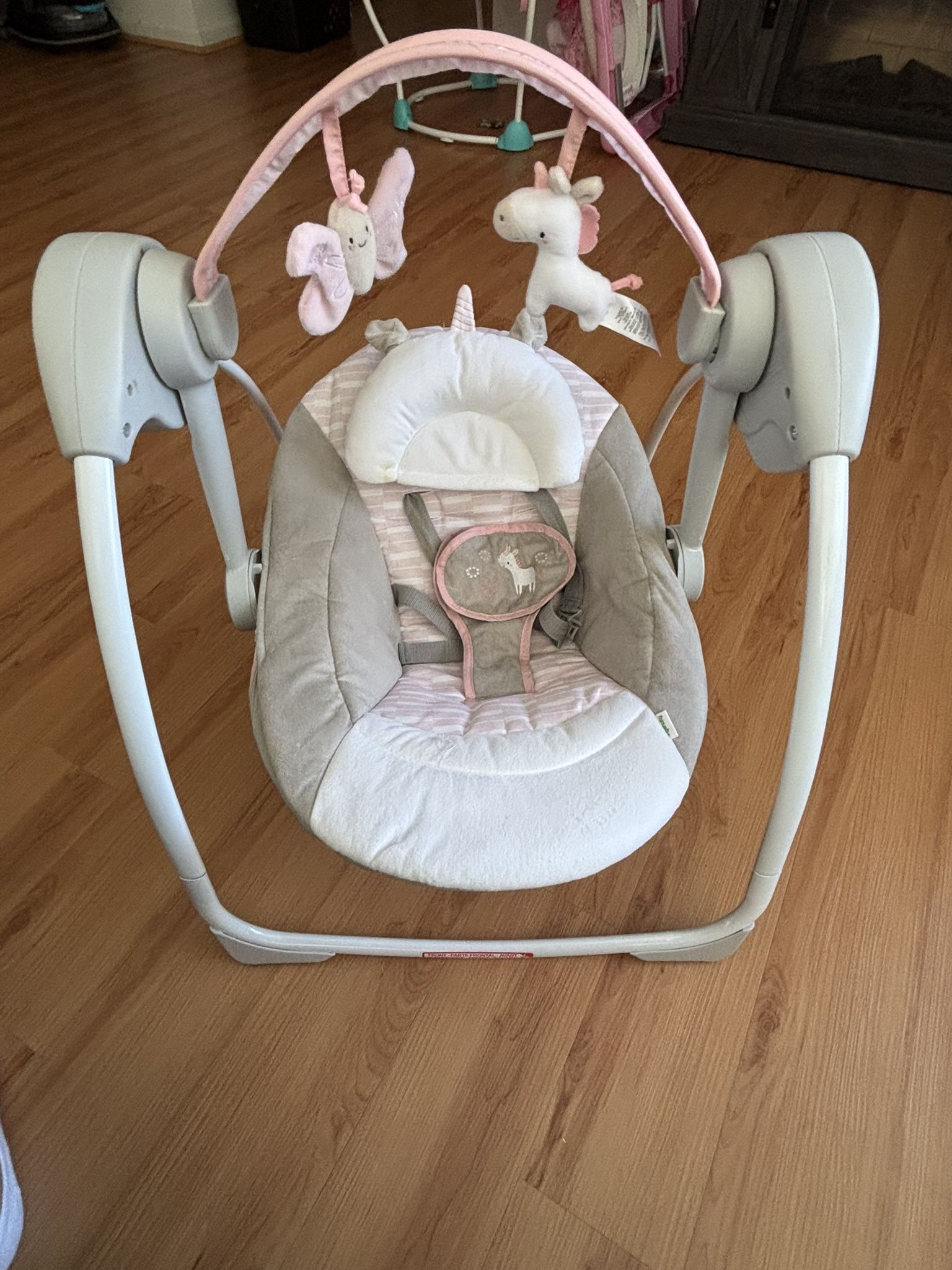 Ingenuity Comfort To Go Portable Swing