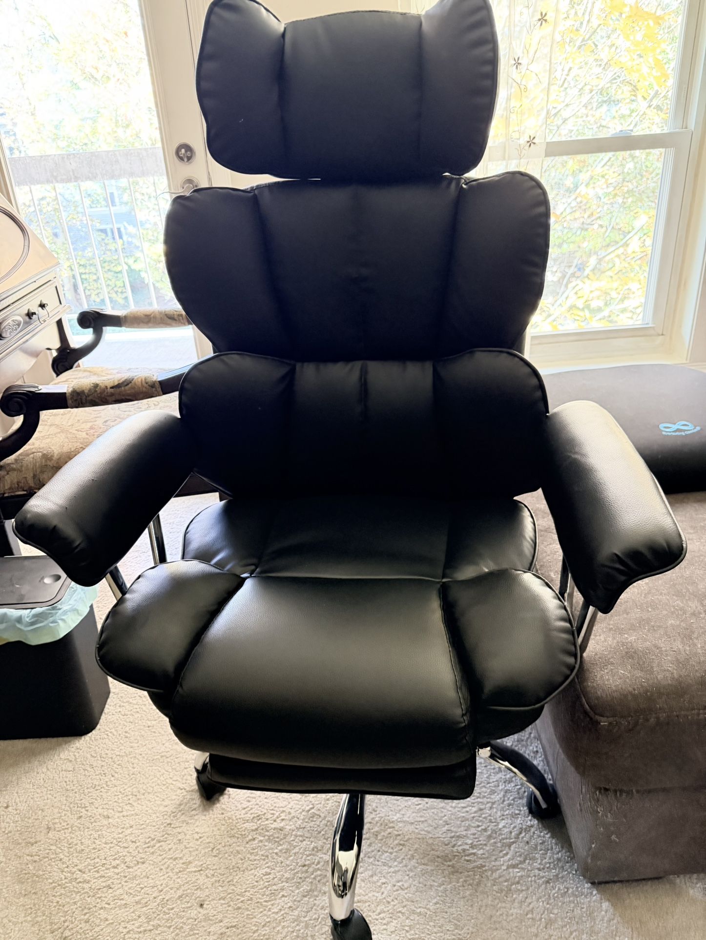 Executive Office Chair