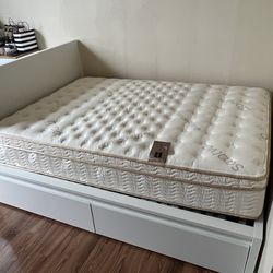 moving sale bedroom bundle - ikea malm bed frame & saatva mattress full size