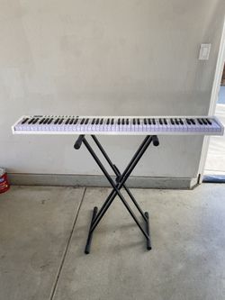 Keyboard & Stand