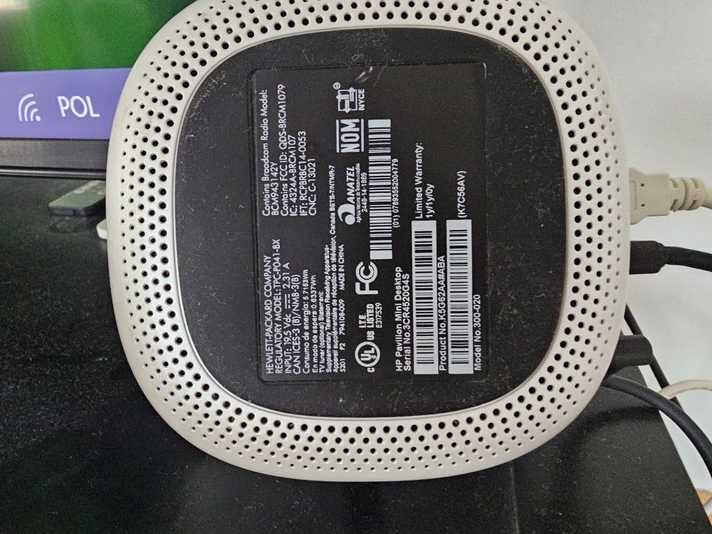 HP Pavilion 300-020 