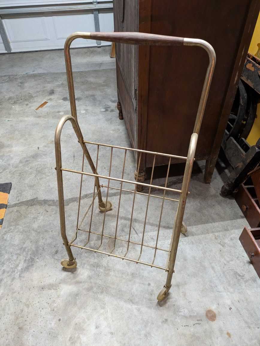 Vintage Record/Magazine/Newspaper Stand 