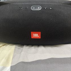 JBL BoomBox2 