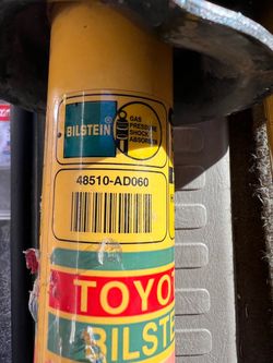 Toyota Tacoma struts