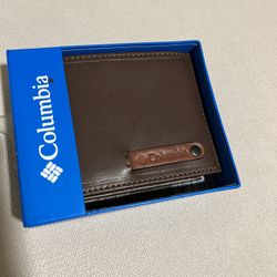 Brown Leather Columbia Wallet