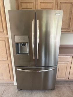 Frigidaire Gallery Appliance Package