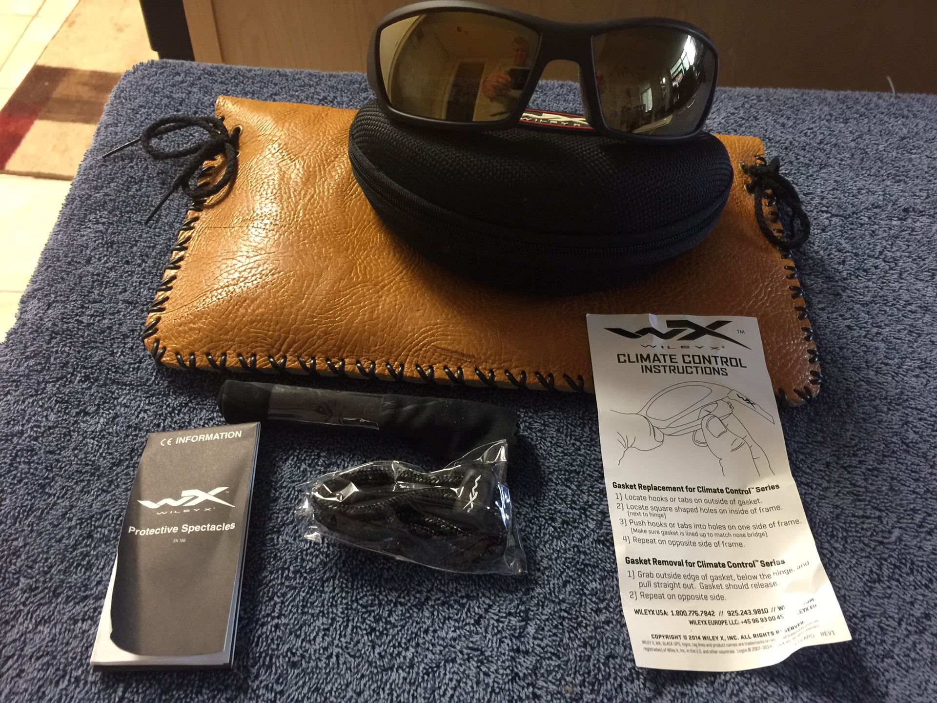 WileyX “Tide “climate controlled sunglasses NEW