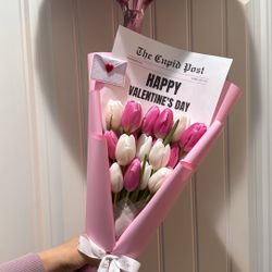 Tulip Valentine Bouquet/Ramo De Tulipanes