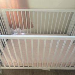 Crib & Mattress