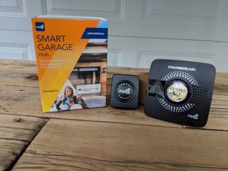 MyQ Smart Garage Hub