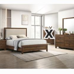 4PC QUEEN BEDROOM SET, INCLUDED BED ONE NIGHTSTAND, DRESSER AND MIRROR 