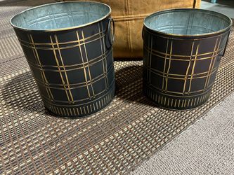 Planter containers