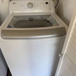Top load Whirlpool 5.0 cu ft and Washer And  Gas Dryer - $900 (Encino)