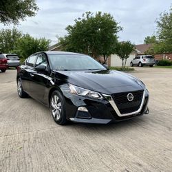 2020 Nissan Altima