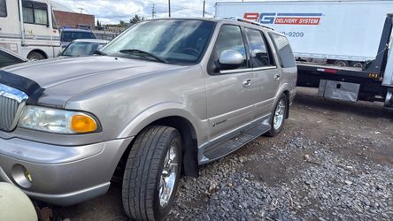 2002 Lincoln Navigator