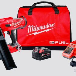 Milwaukee M18 Fuel 15Ga Nailer Kit Brushless 3.0 