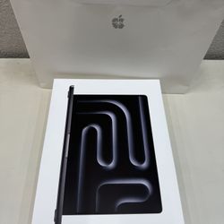 New Sealed Apple macbook pro 14” m4 max 48gb 1tb space black