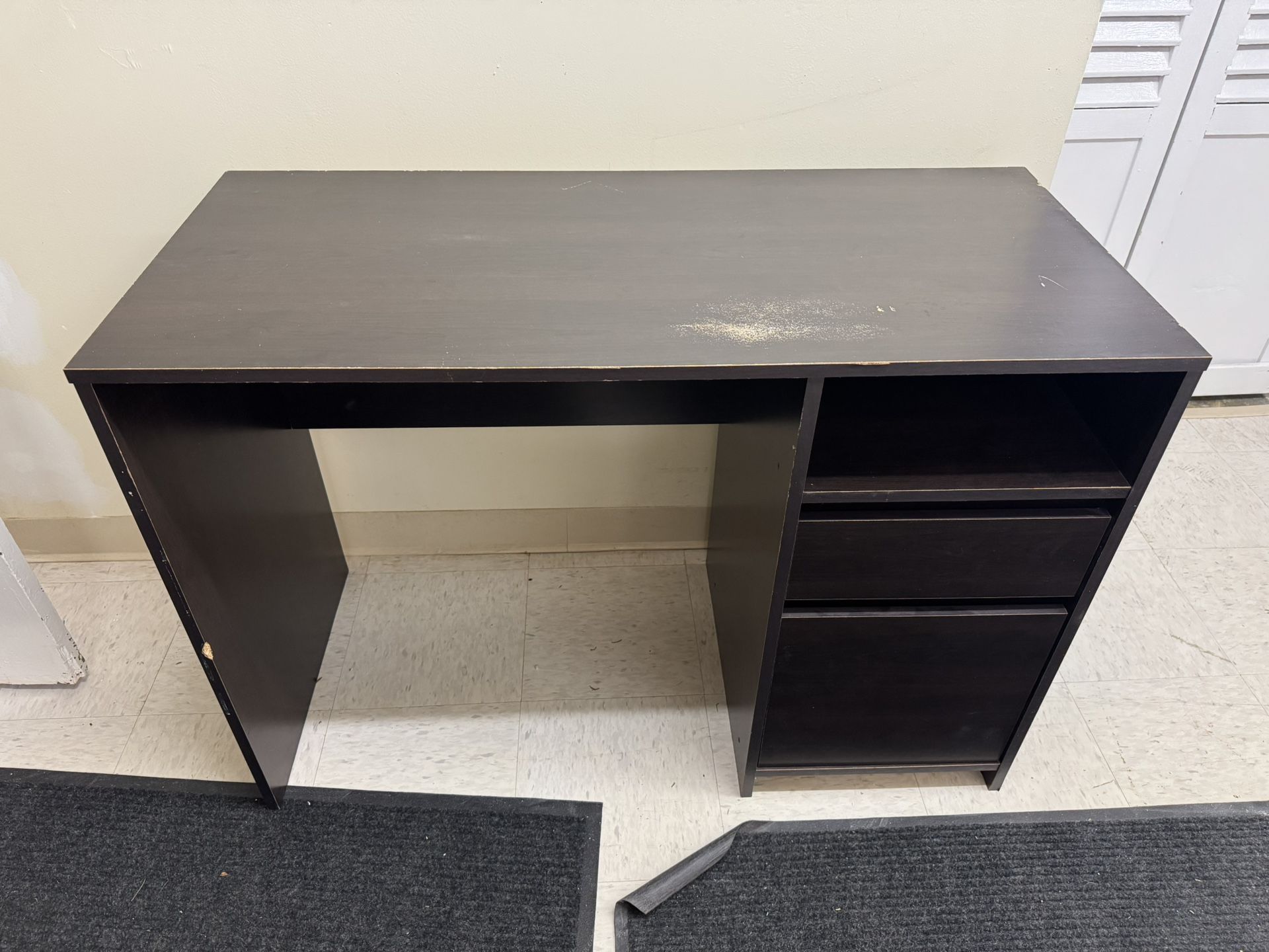Brown MDF Office Desk 43x19.5x30 in