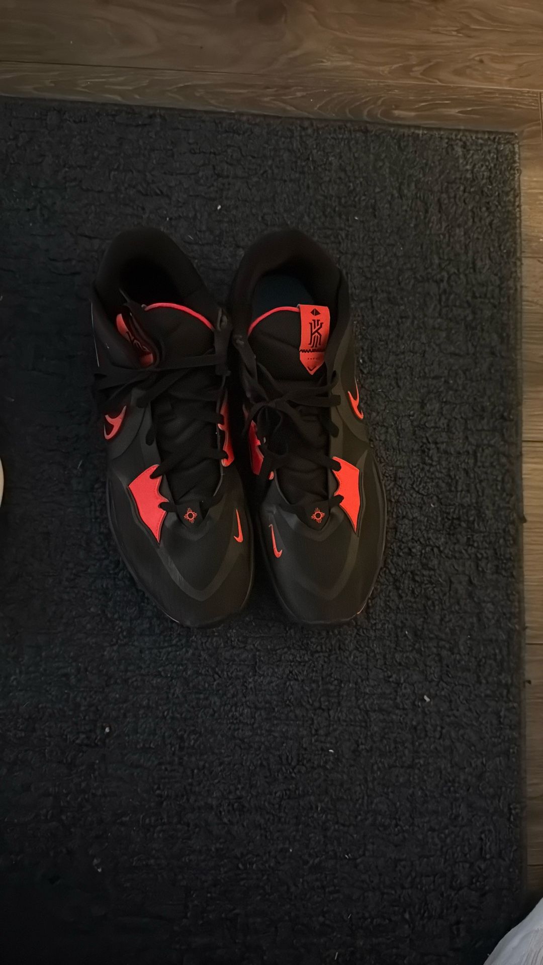 Red And Black Kylie’s