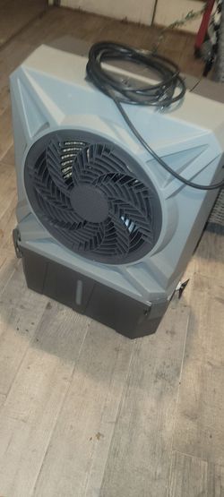 Portable Evaporative Cooler (Swamp Cooler)