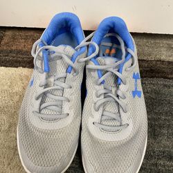 Kids Shoes Size 6 