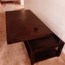 Coffee TableFold-out coffee table